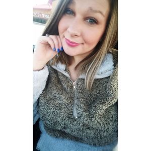 Meet your Posher, Tori